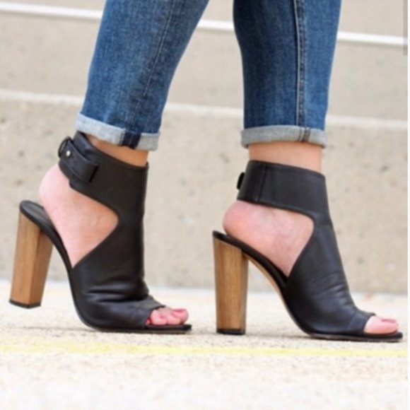 Addie Leather Open Toe Sandals In Saddle - Picture 2 of 13